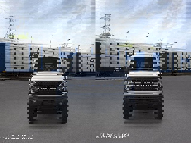 New 2025 Ford Bronco Outer Banks image 6