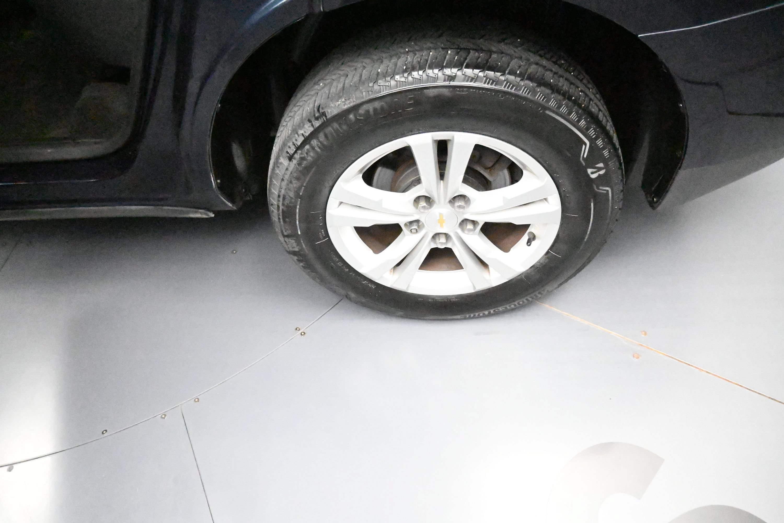 Used 2015 Chevrolet Equinox LS FWD image 18
