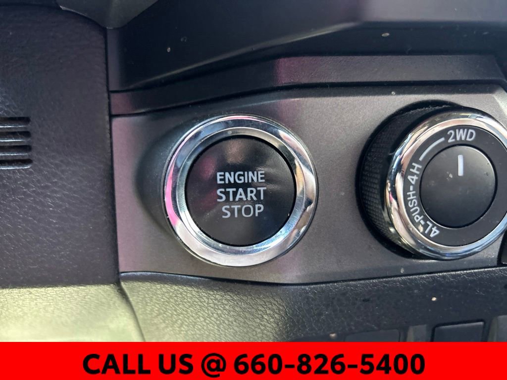 Used 2019 Toyota Tacoma TRD Off-Road AWD/4WD image 17