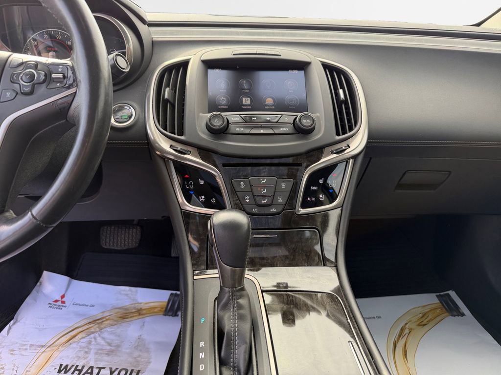 Used 2014 Buick LaCrosse Premium image 22