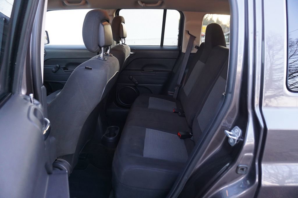 Used 2016 Jeep Patriot Sport image 11