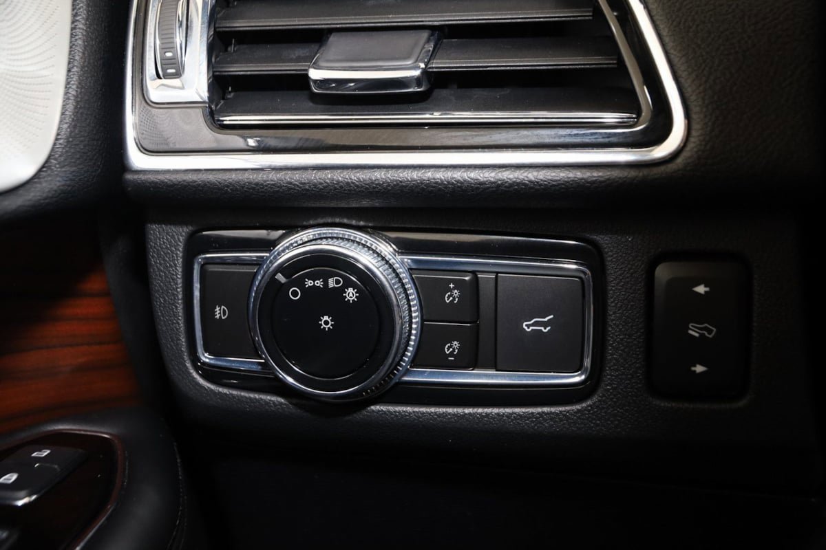Used 2021 Lincoln Navigator Reserve w/ Luxury Package image 31