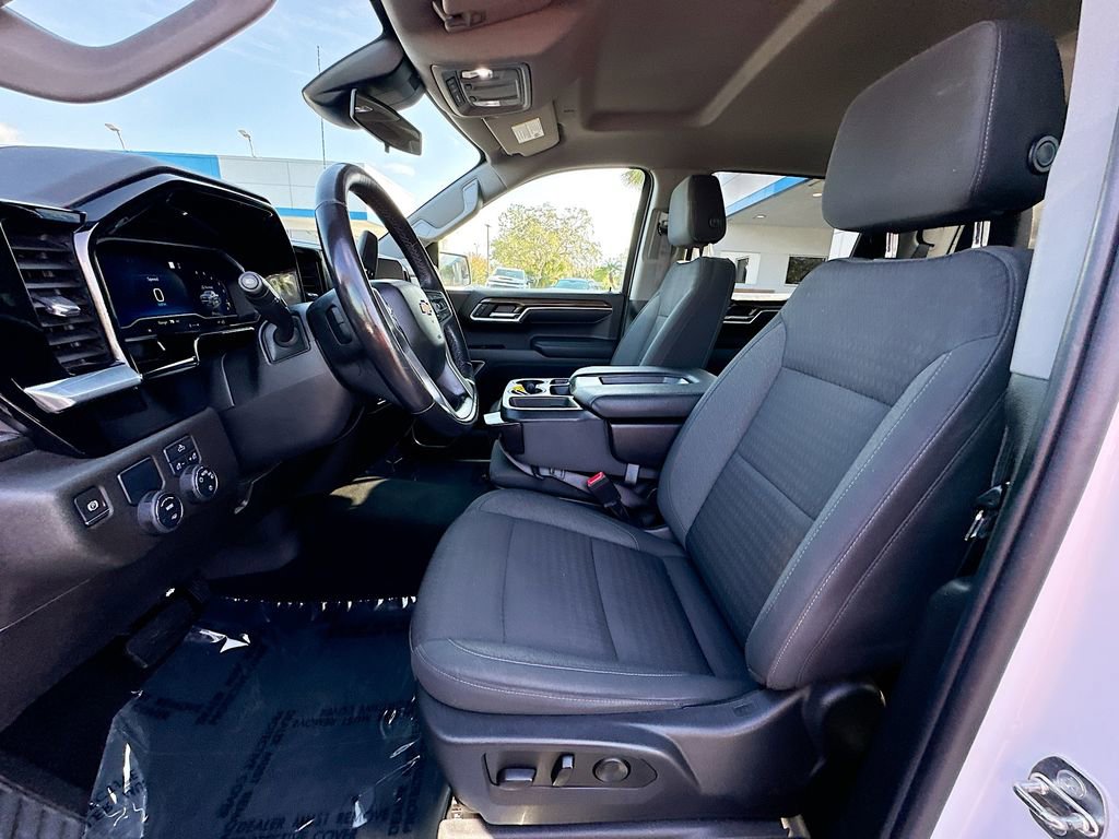 Used 2022 Chevrolet Silverado 1500 LT image 21