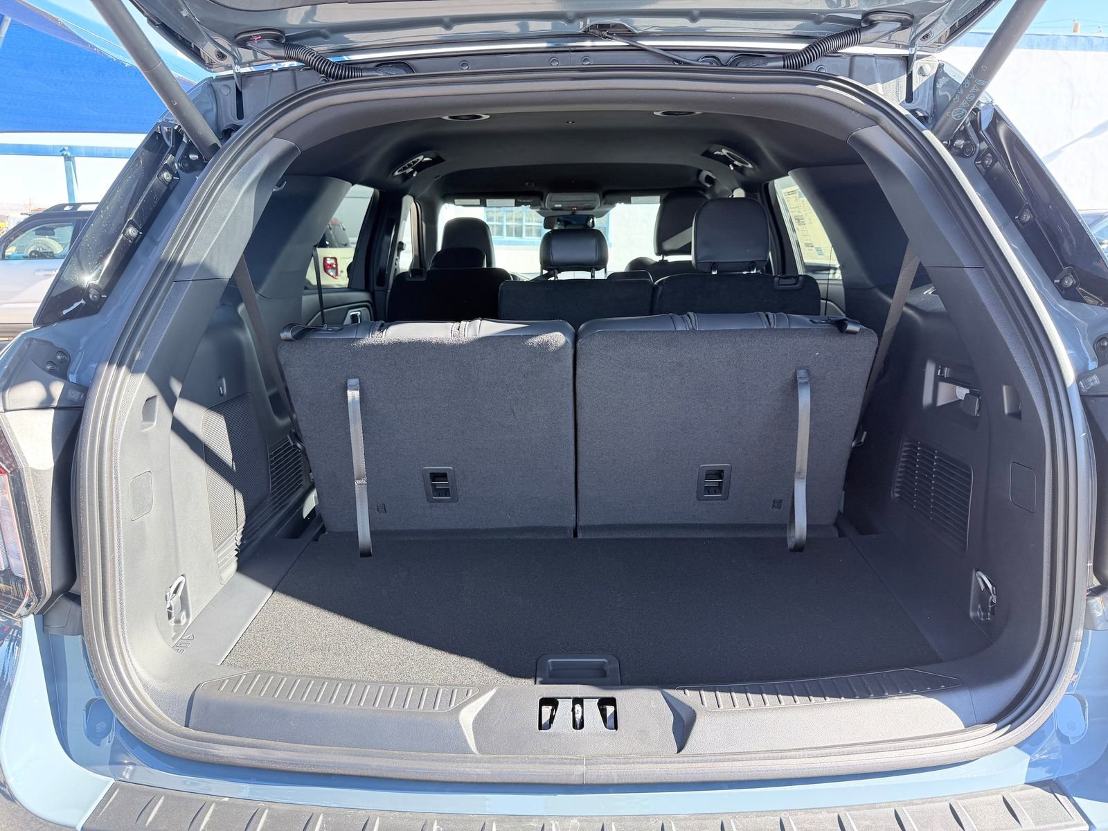 New 2026 Ford Explorer ST-Line w/ Premium Package image 25
