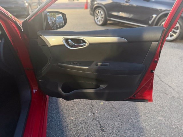 Used 2015 Nissan Sentra SR FWD image 27
