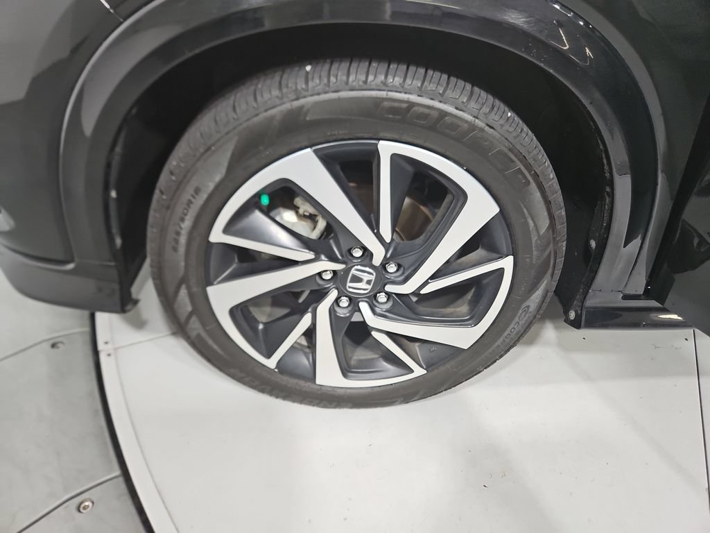 Used 2019 Honda HR-V Sport image 25