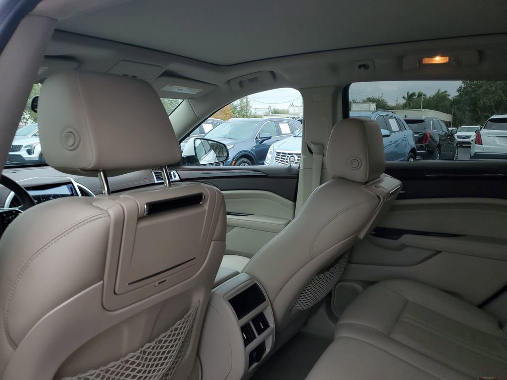 Used 2016 Cadillac SRX Performance w/ Trailering Package image 14