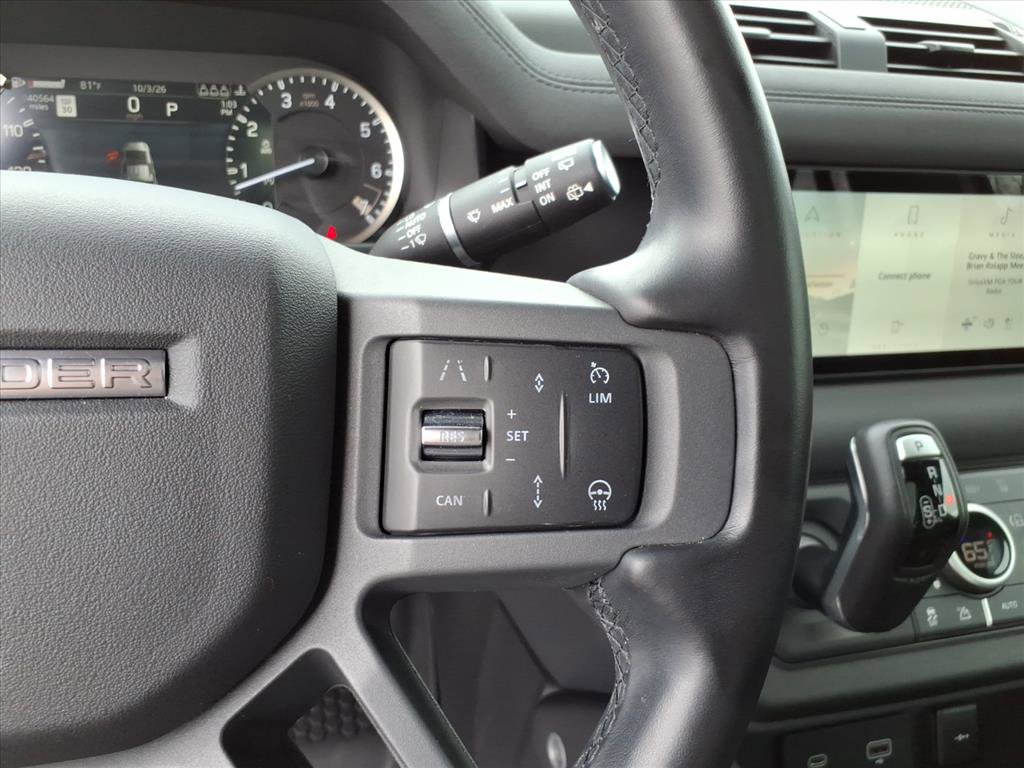 Certified 2023 Land Rover Defender 110 X-Dynamic SE AWD/4WD image 17