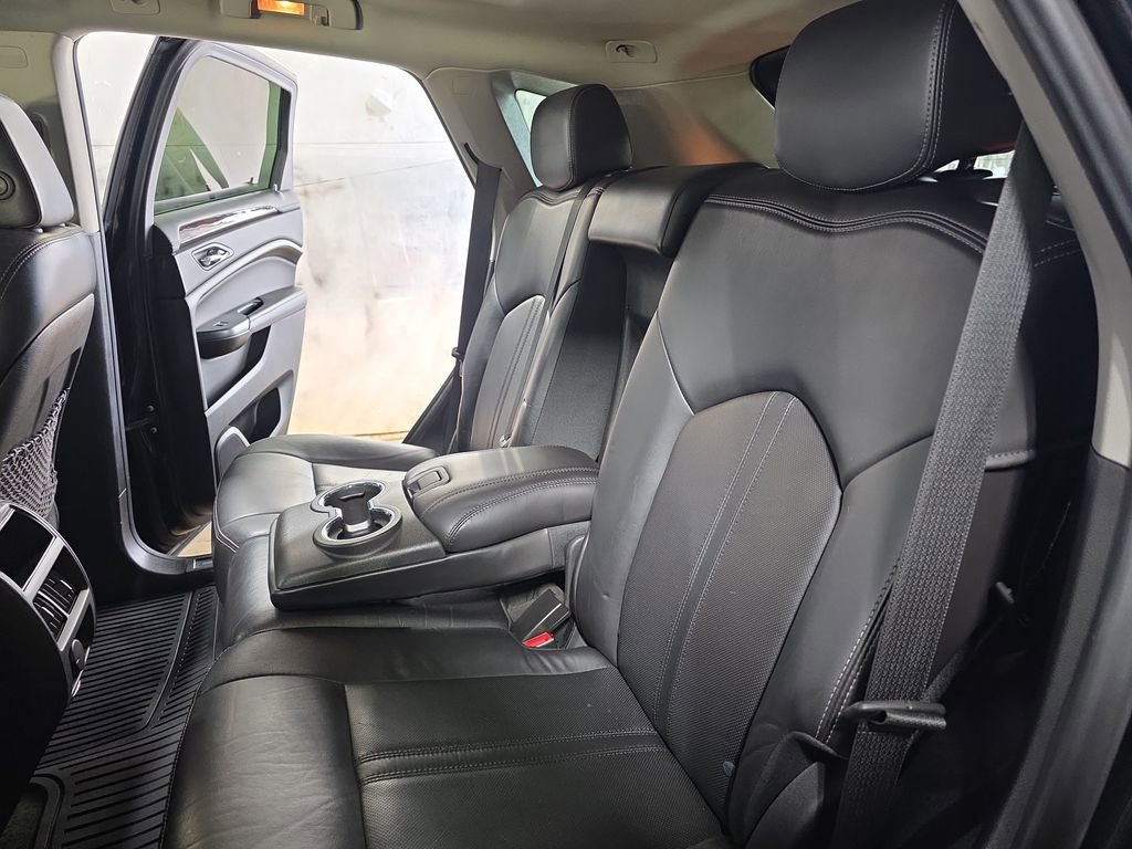 Used 2015 Cadillac SRX Luxury w/ Driver Awareness Package image 14