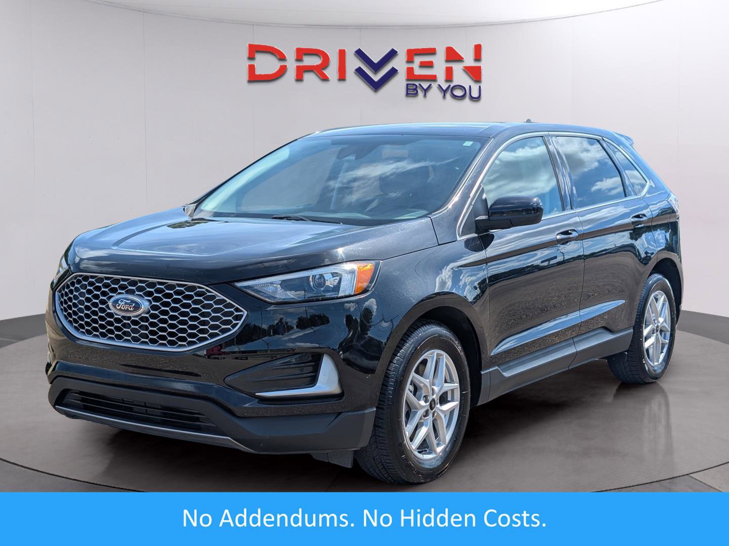Used 2024 Ford Edge SEL AWD/4WD image 1