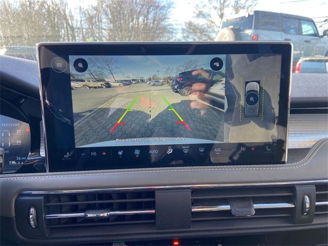 Used 2023 Lincoln Corsair AWD w/ Equipment Group 101A image 22