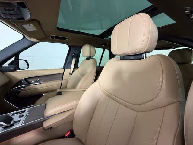 New 2027 Land Rover Range Rover SE AWD/4WD image 14