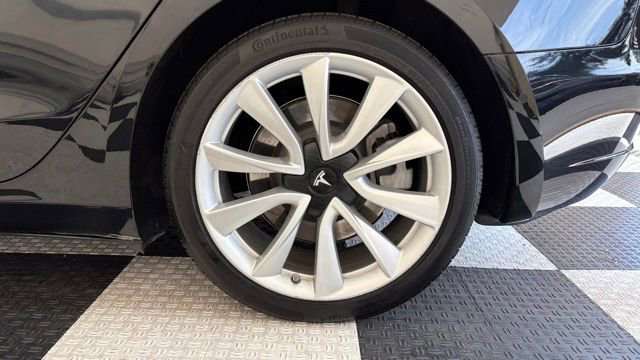 Used 2020 Tesla Model 3 Long Range AWD/4WD image 10