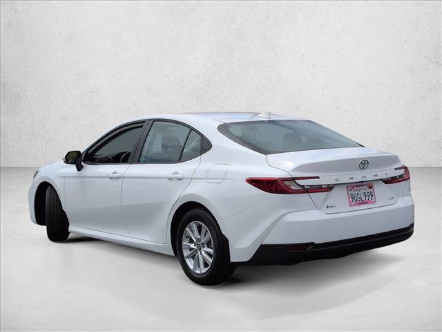 Used 2025 Toyota Camry LE w/ Convenience Package FWD image 8