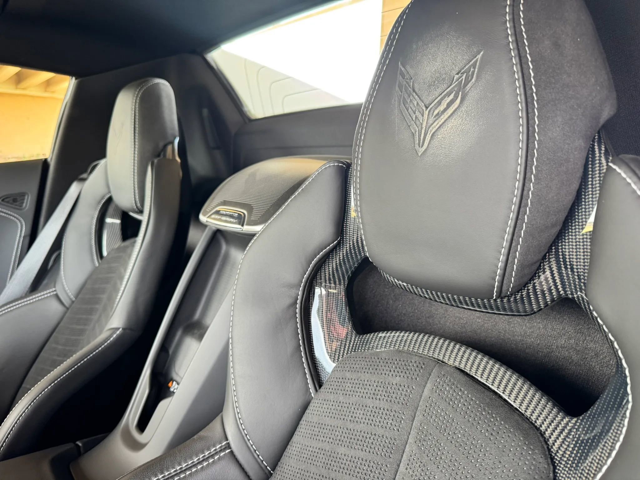 Used 2024 Chevrolet Corvette Stingray Preferred Conv w/ 2LT image 18