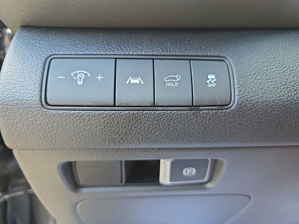 Used 2023 Hyundai Santa Fe SEL image 19
