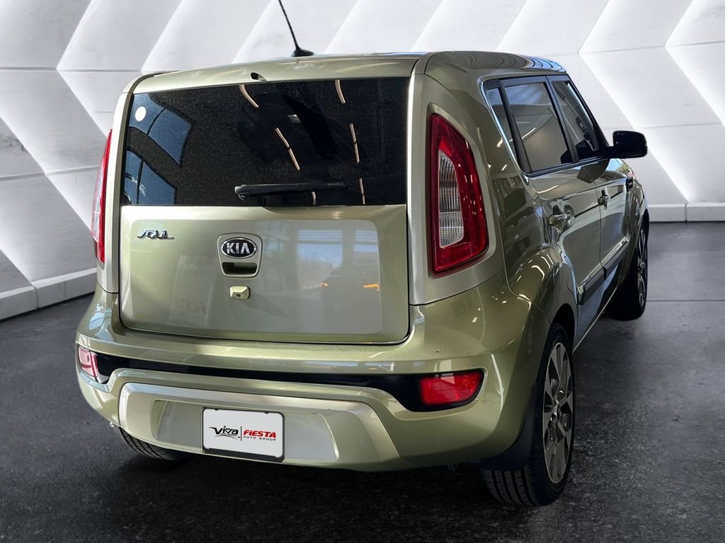 Used 2013 Kia Soul ! FWD image 4