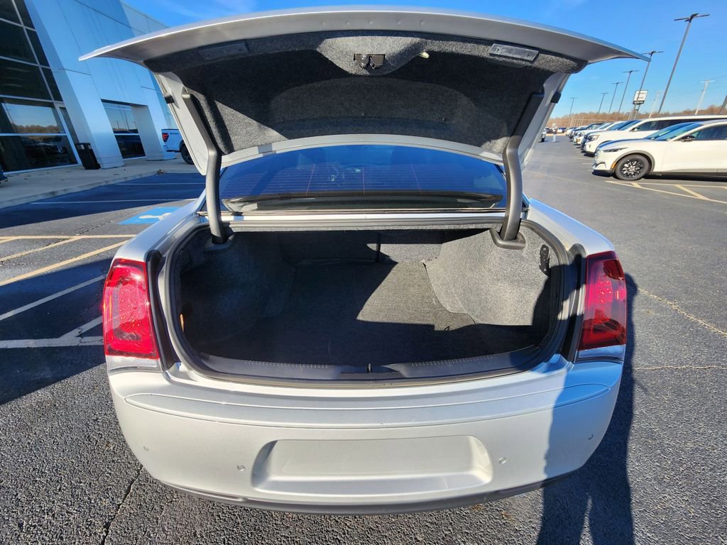 Used 2023 Chrysler 300 Touring L image 22