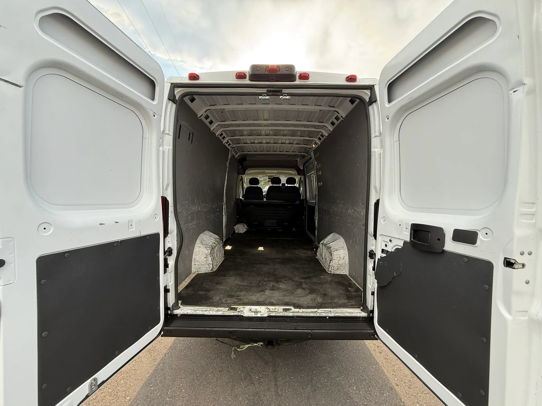 Used 2021 RAM ProMaster 3500 FWD image 21
