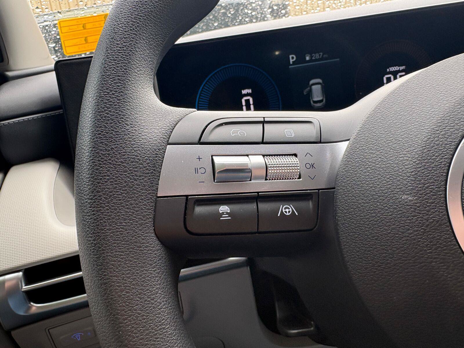 Used 2026 Hyundai Tucson SEL FWD image 29
