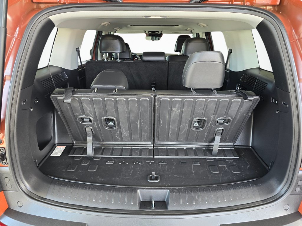Used 2025 Hyundai Santa Fe XRT AWD/4WD image 15