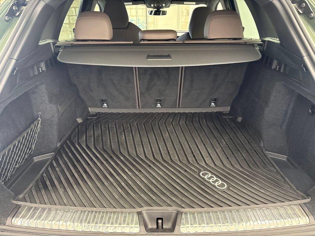 Used 2025 Audi Q5 Premium Plus w/ Premium Plus AWD/4WD image 23