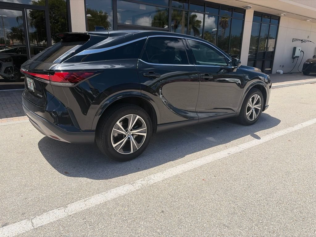 Certified 2024 Lexus RX 350 FWD w/ Technology Package image 3