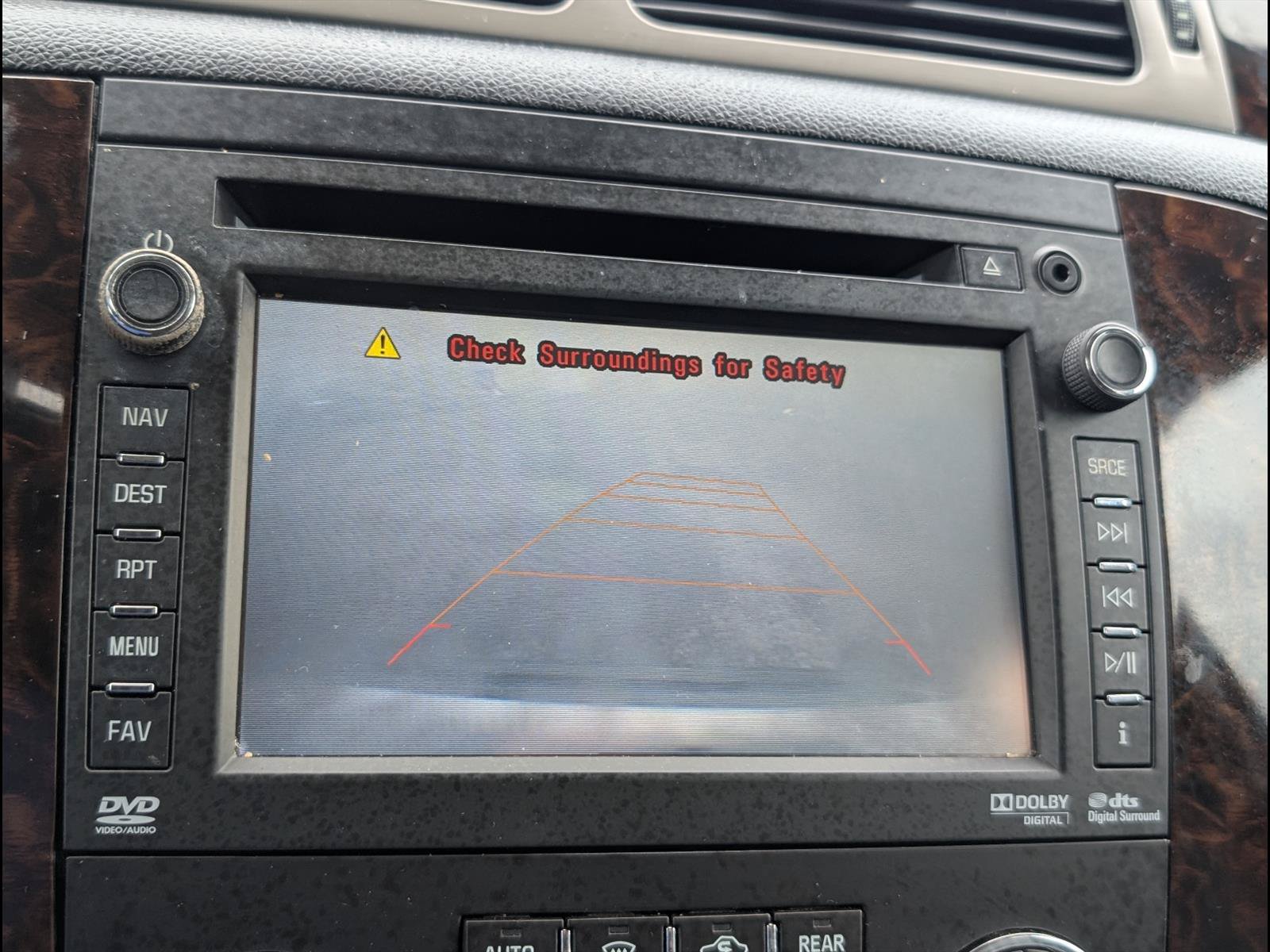 Used 2014 GMC Yukon Denali AWD/4WD image 7