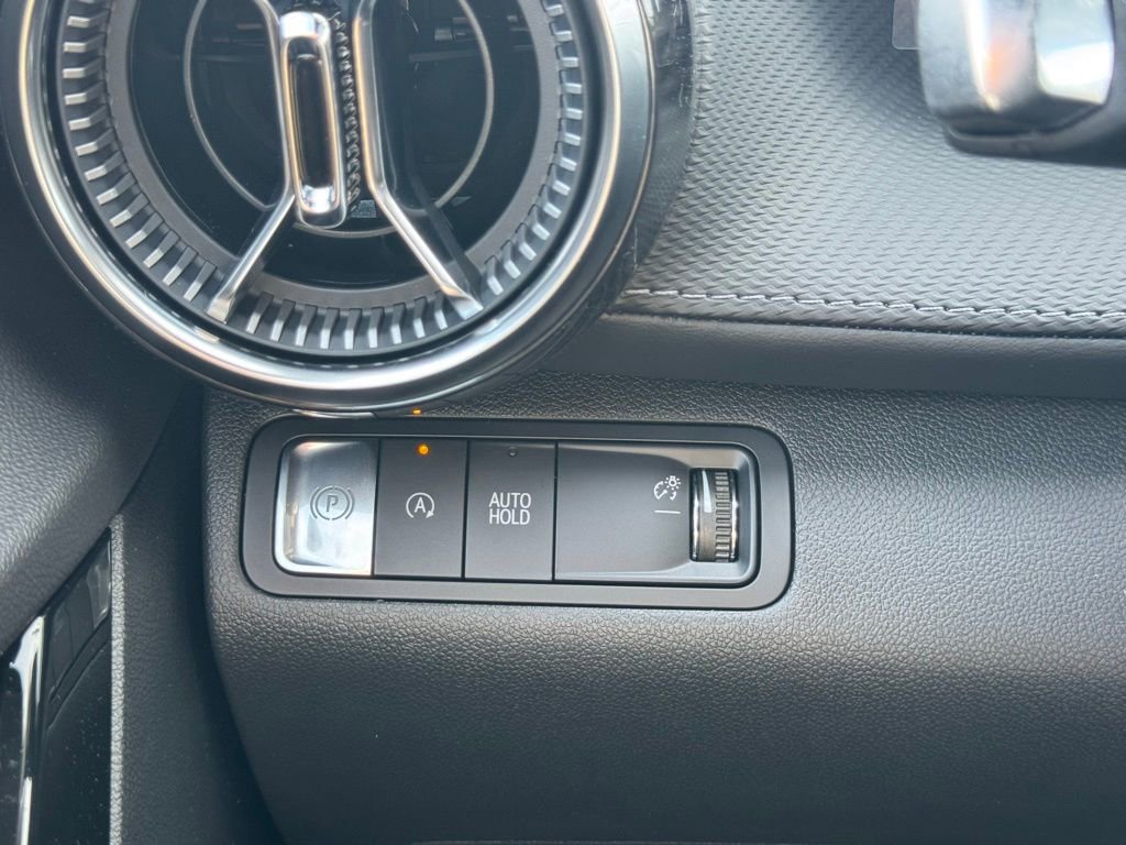 New 2026 Chevrolet Equinox LT w/ Convenience Package II image 14