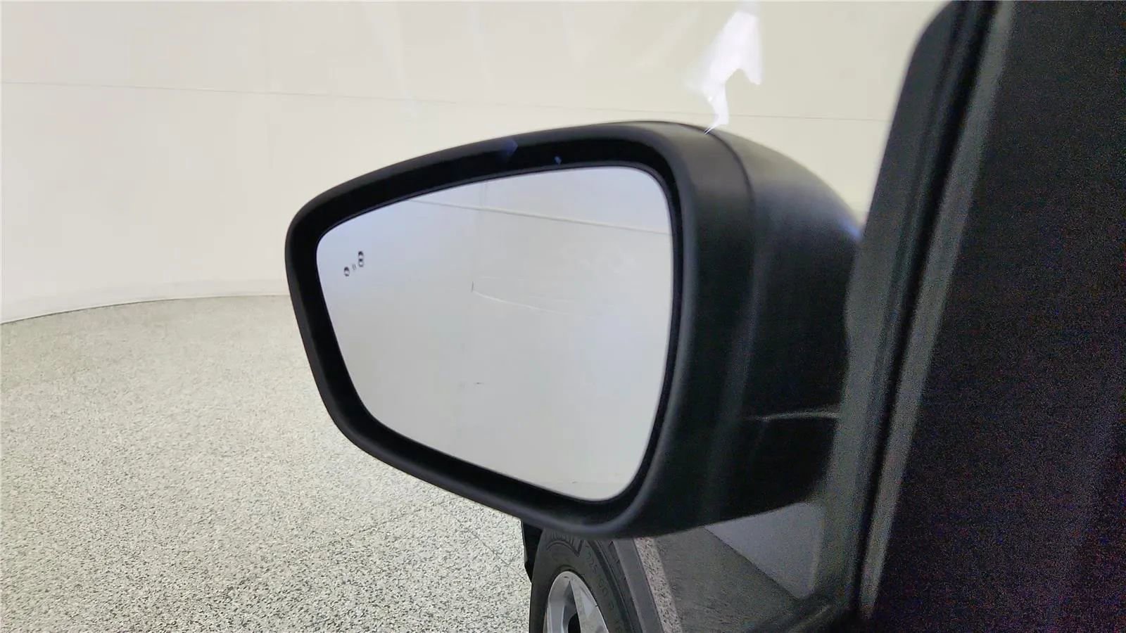 Used 2025 Ford Escape ST-Line image 24