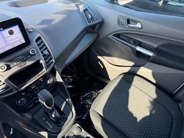 Certified 2020 Ford Transit Connect XLT image 25