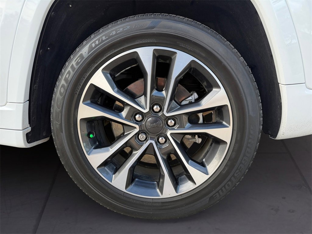 Used 2022 Jeep Grand Cherokee Overland w/ Luxury Tech Group IV image 9