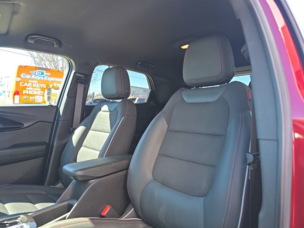 Used 2023 Chevrolet TrailBlazer RS w/ Convenience Package image 13