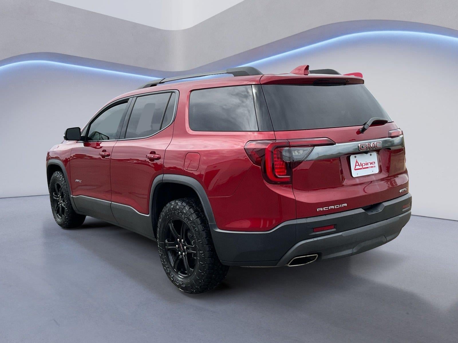 Certified 2022 GMC Acadia AT4 w/ Technology Package AWD/4WD image 3