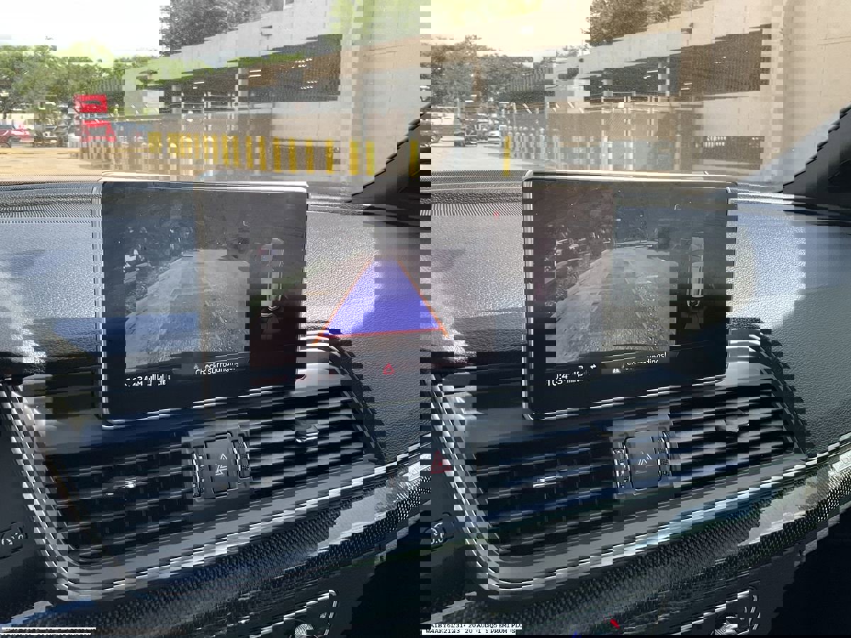 Used 2020 Audi SQ5 Premium Plus image 9