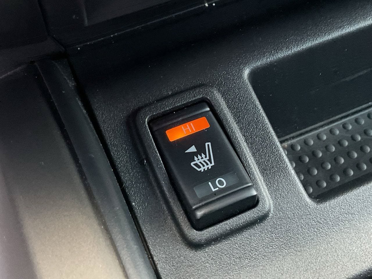 Used 2024 Nissan Titan SV w/ SV Bronze Edition Package RWD image 26