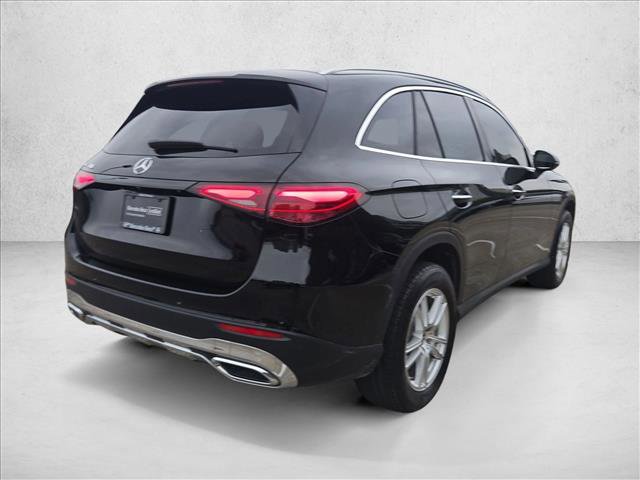 Certified 2025 Mercedes-Benz GLC 300 image 5