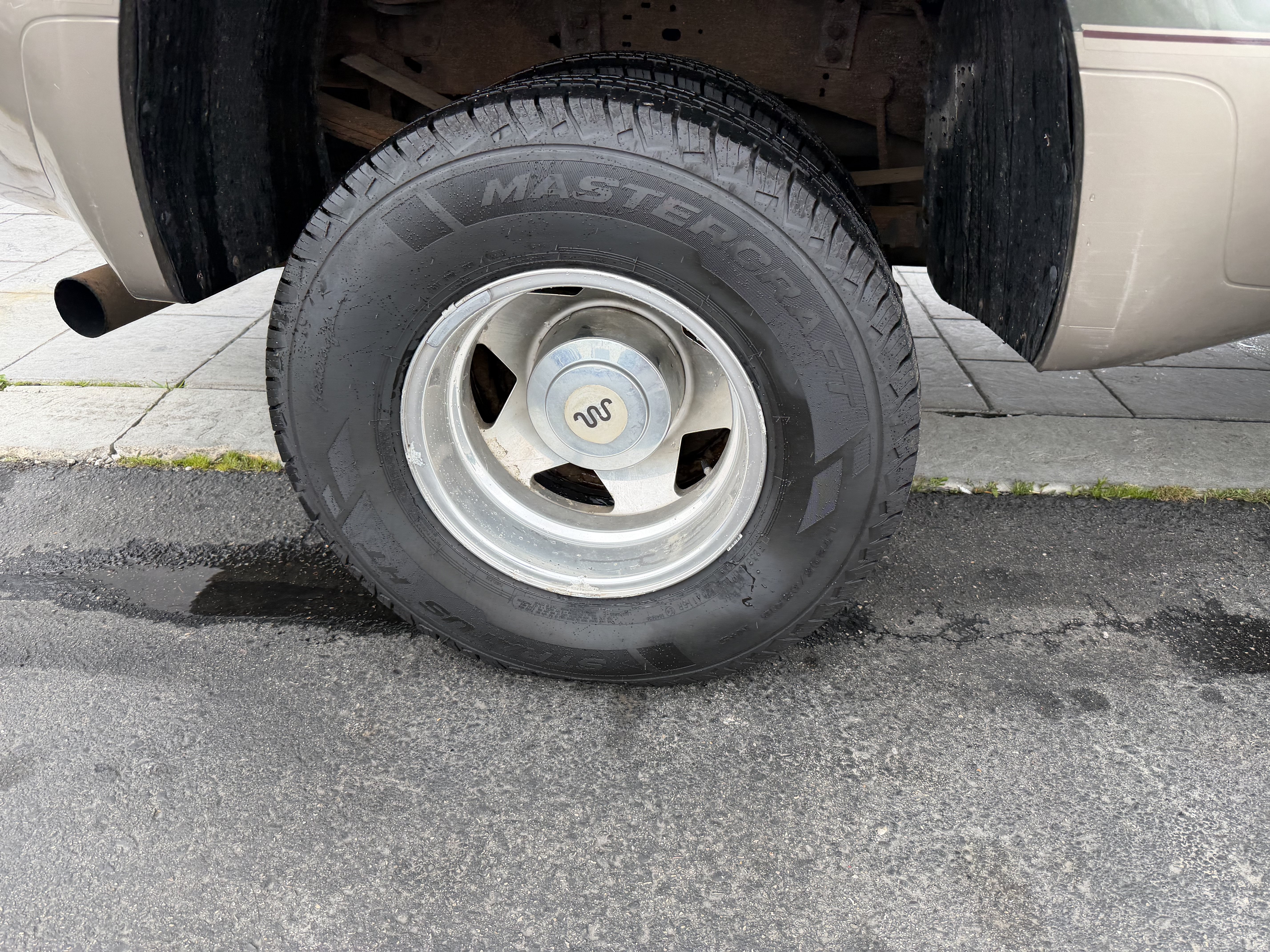 Used 2003 Ford F350 Lariat AWD/4WD image 27