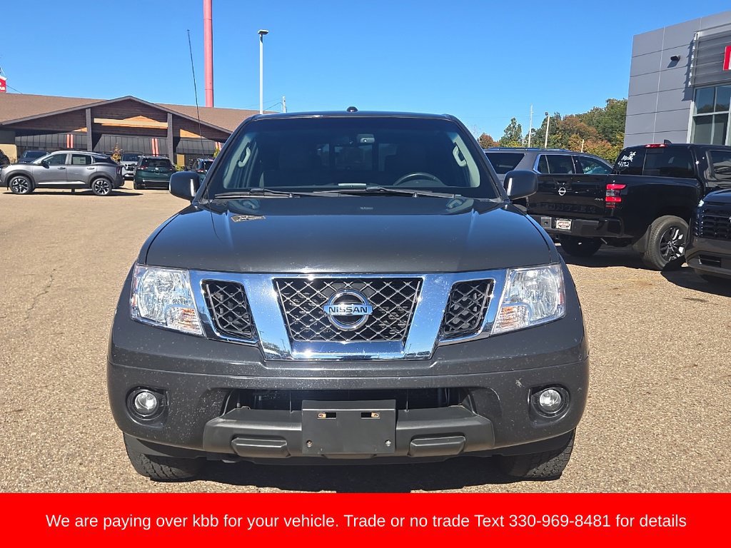Used 2013 Nissan Frontier SV w/ SV Value Truck Pkg AWD/4WD image 2