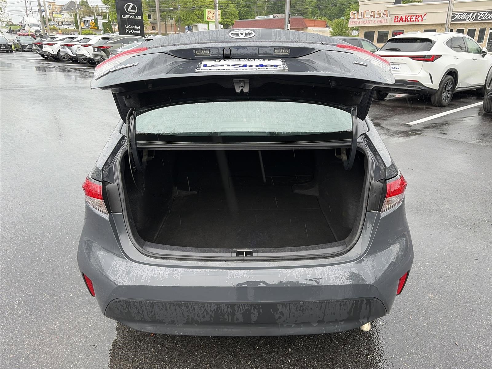 Used 2023 Toyota Corolla LE FWD image 12