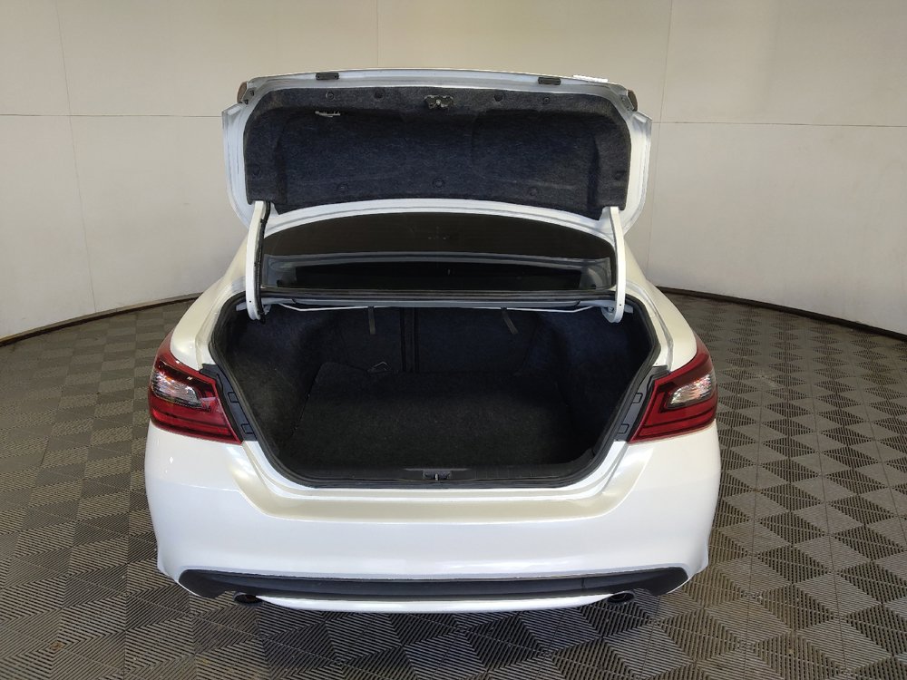 Used 2018 Nissan Altima 2.5 SR w/ SR Special Edition FWD image 29