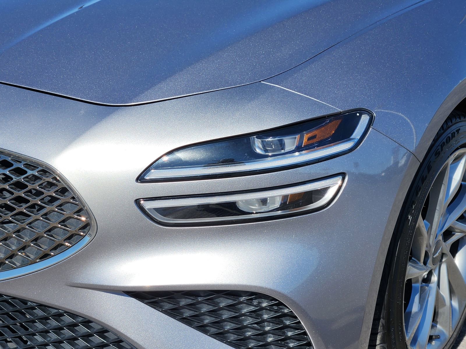 Used 2022 Genesis G70 2.0T image 11