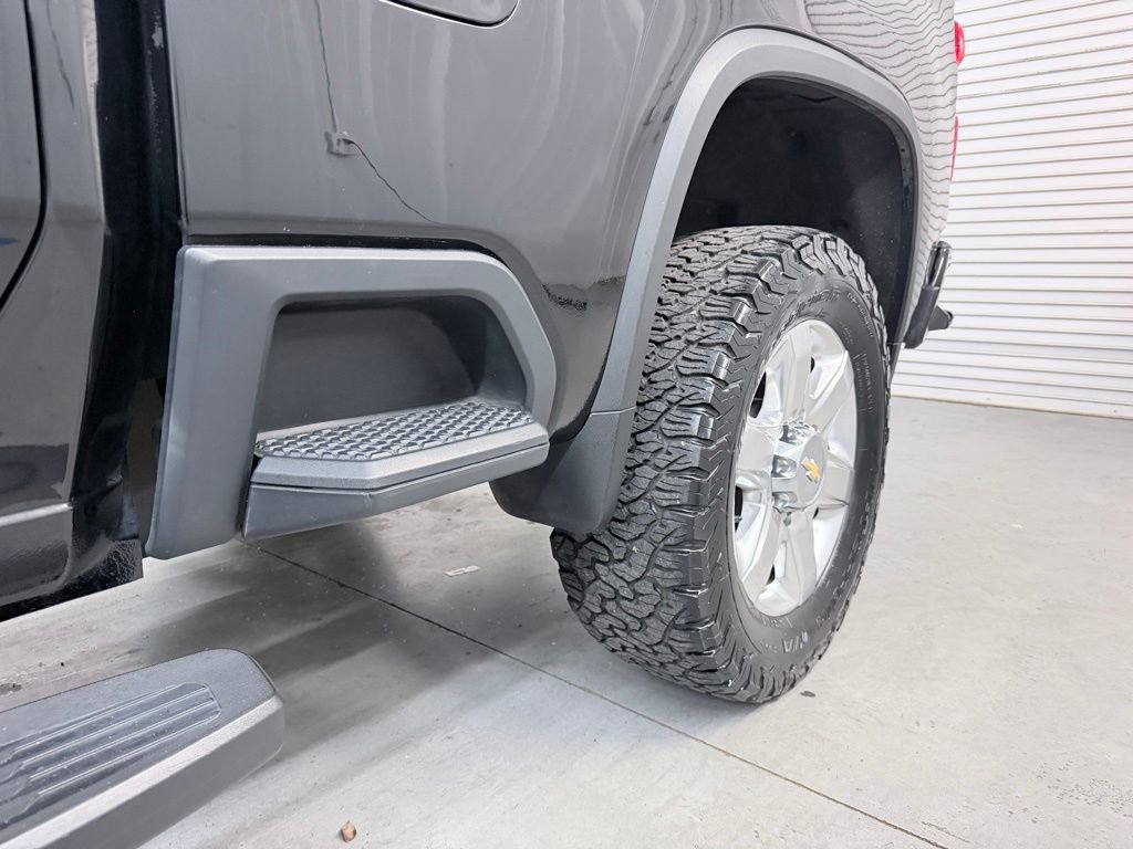 Used 2022 Chevrolet Silverado 2500 LTZ w/ Z71 Chrome Sport Edition AWD/4WD image 43