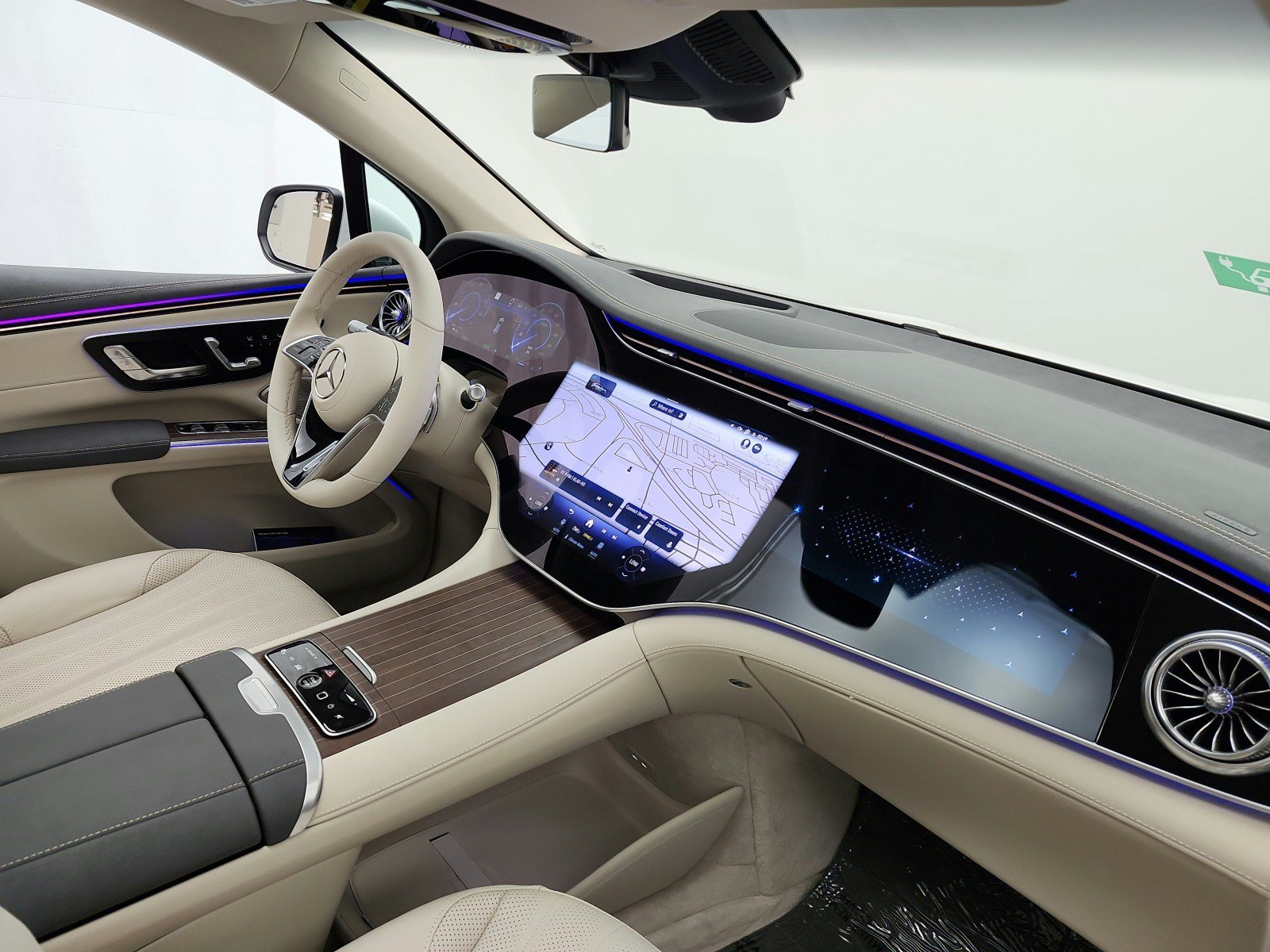 New 2027 Mercedes-Benz EQS 400 4MATIC SUV image 13