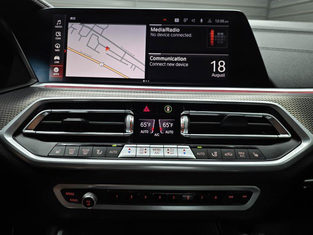 Used 2023 BMW X6 xDrive40i AWD/4WD image 28