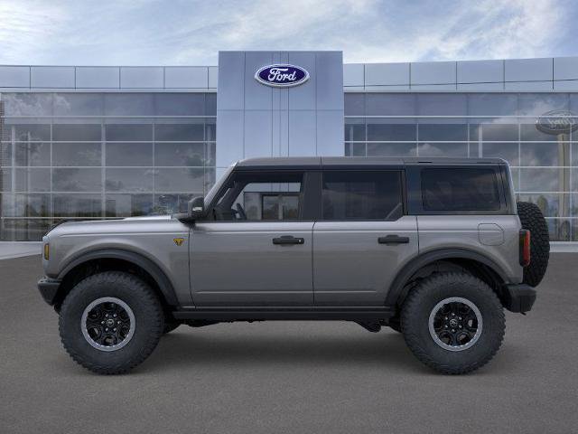 New 2025 Ford Bronco Badlands image 3