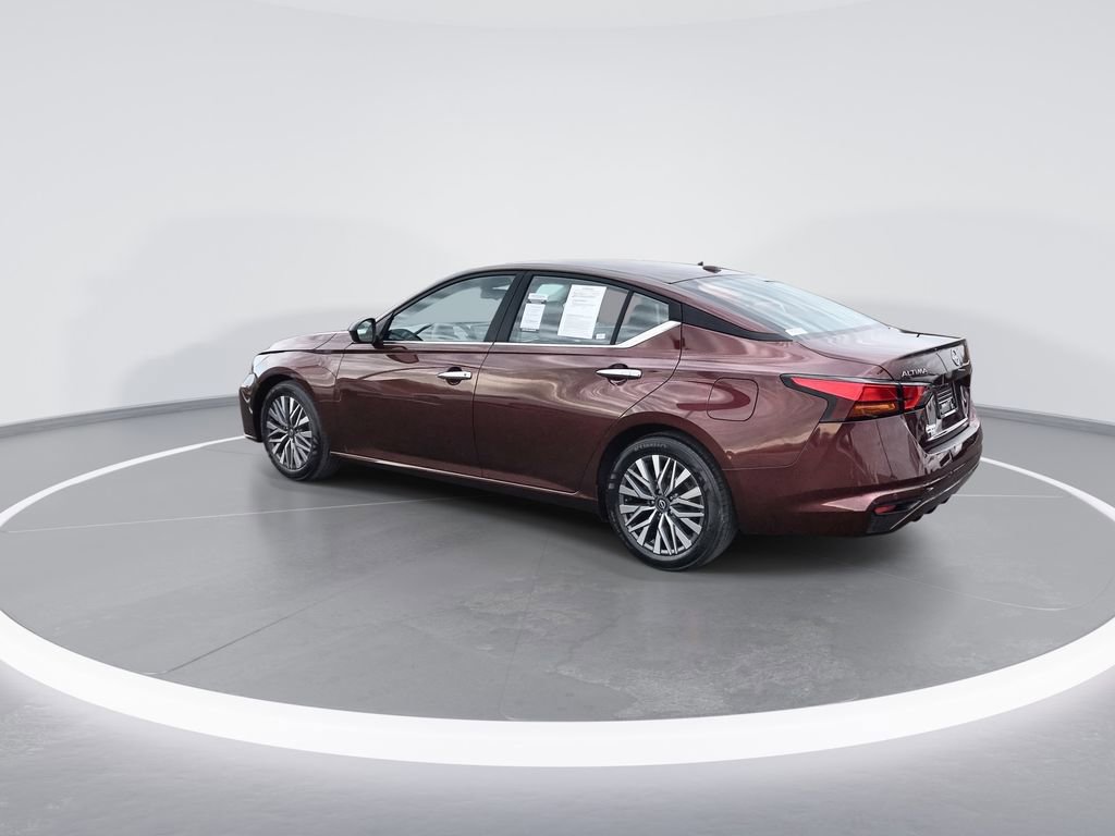 Certified 2024 Nissan Altima 2.5 SV image 6