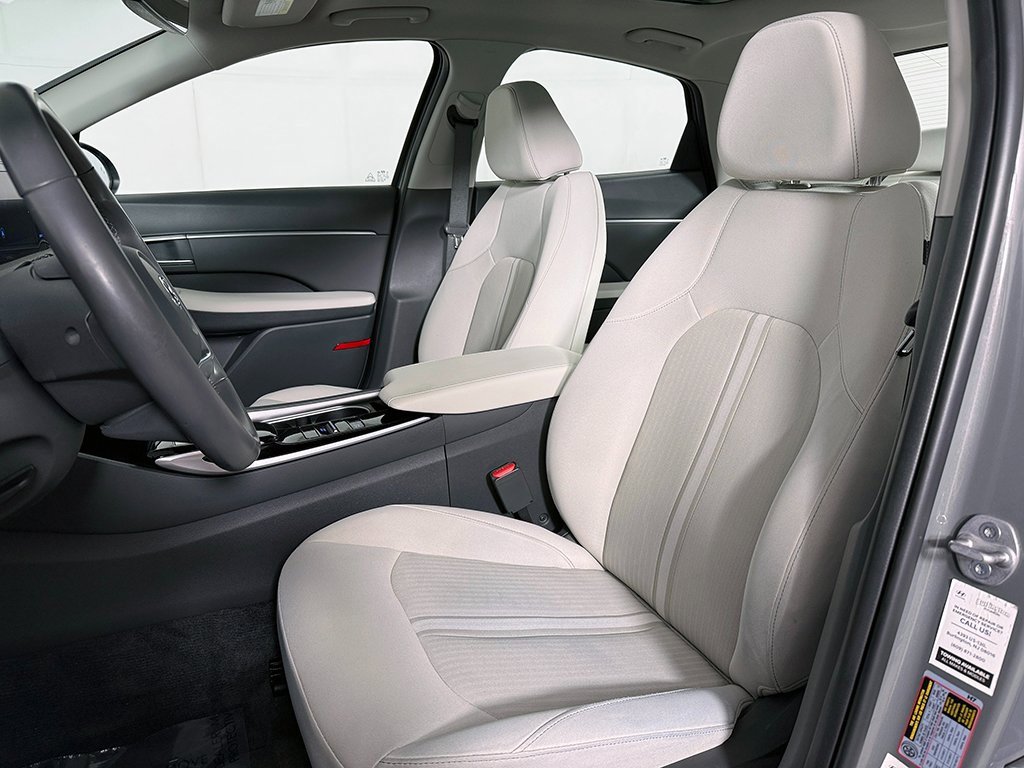 Certified 2023 Hyundai Sonata SEL w/ Convenience Package image 27