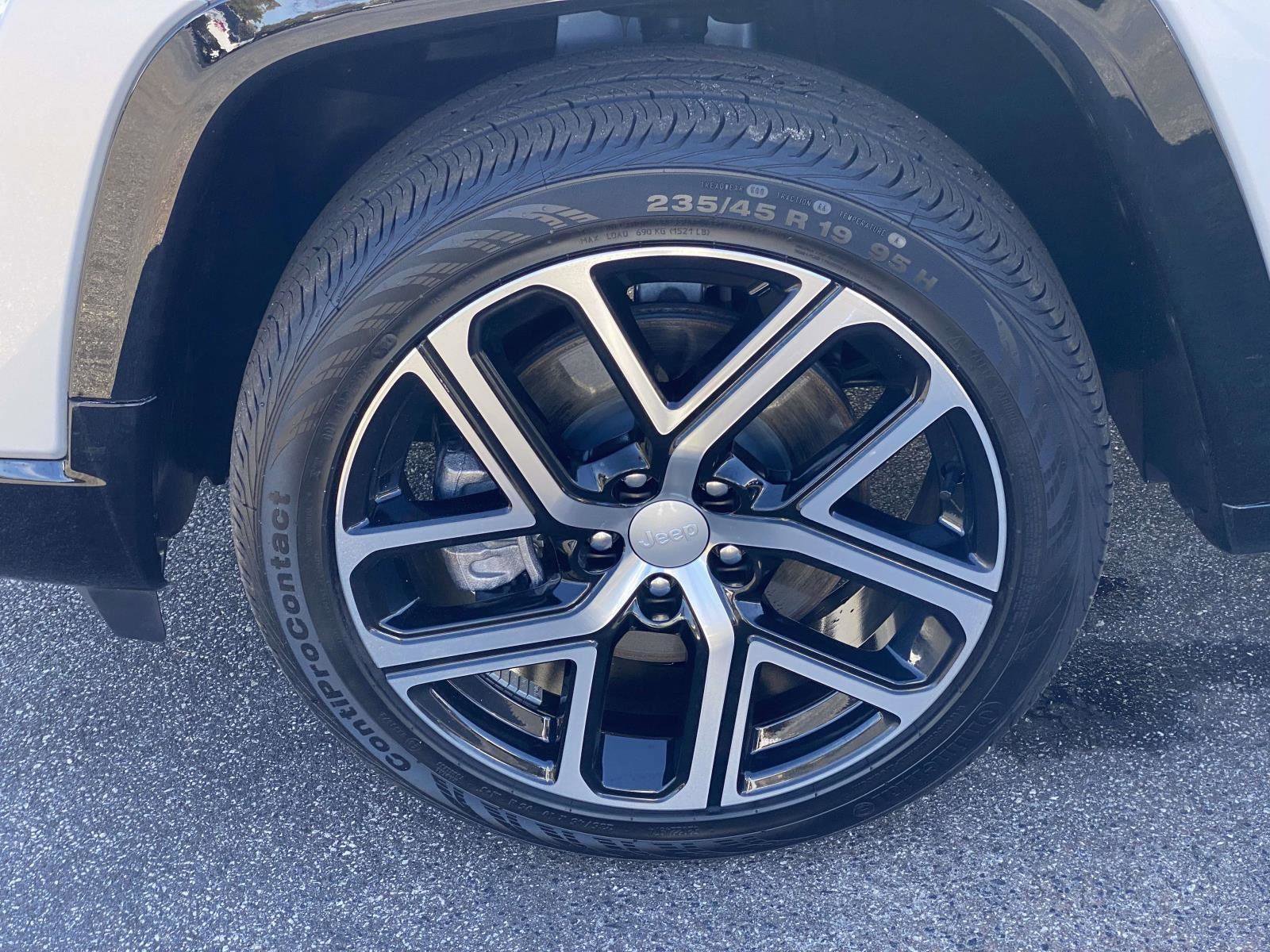 Used 2024 Jeep Compass Limited w/ Elite Group image 21