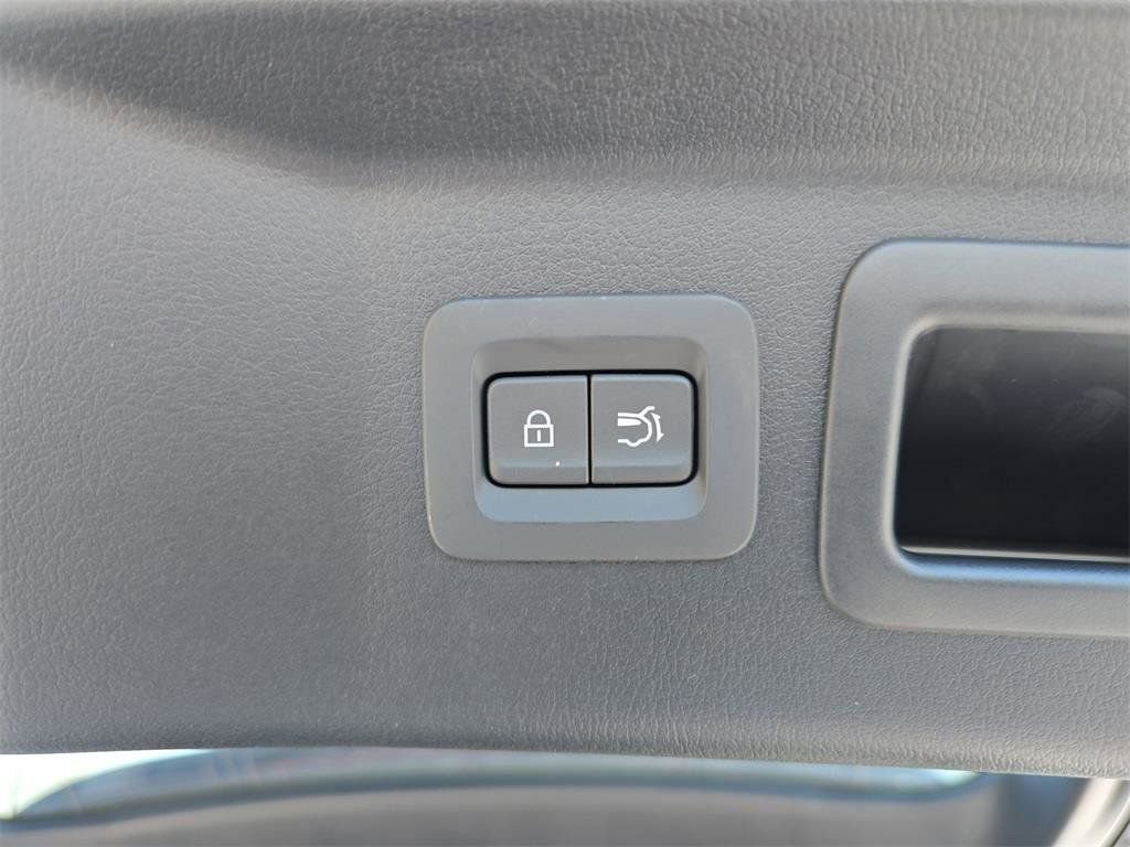 Used 2025 MAZDA CX-90 3.3 Turbo w/ Preferred Package image 6